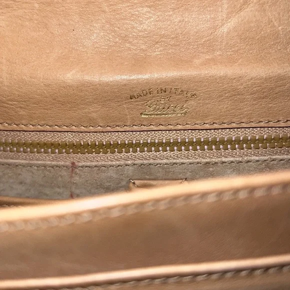 Vintage web gucci shoulder bag - Picture 10 of 10